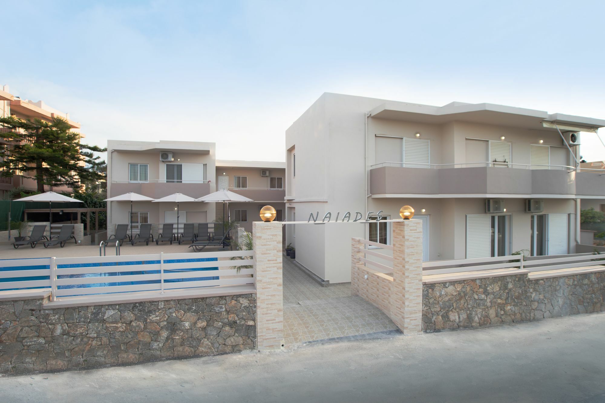 Naiades Luxury Apartments Kalathas Exterior photo